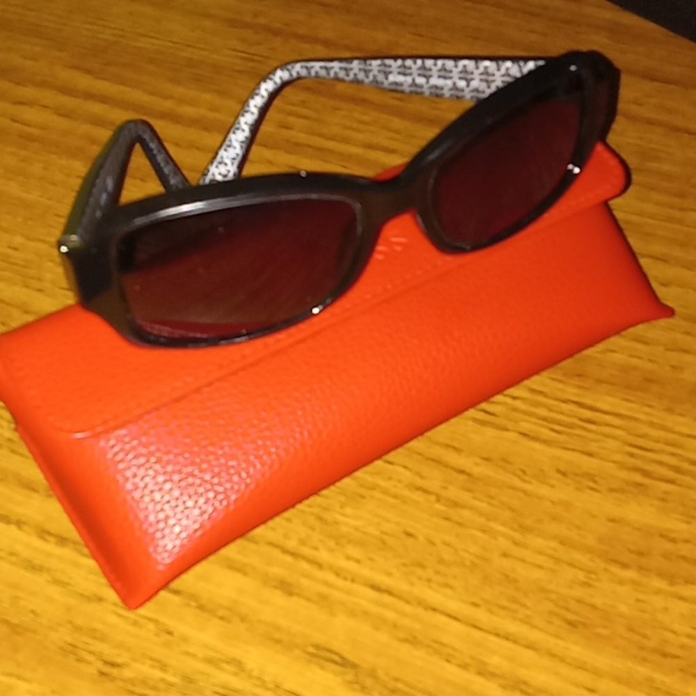 GUESS Woman's Gu7410 Rectangular Sunglasses